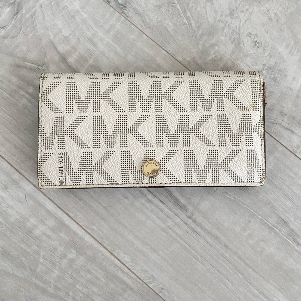 Michael Kors Monogram Wallet Vanilla Cream